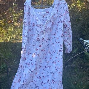 Eileen west cotton floral nightgown
